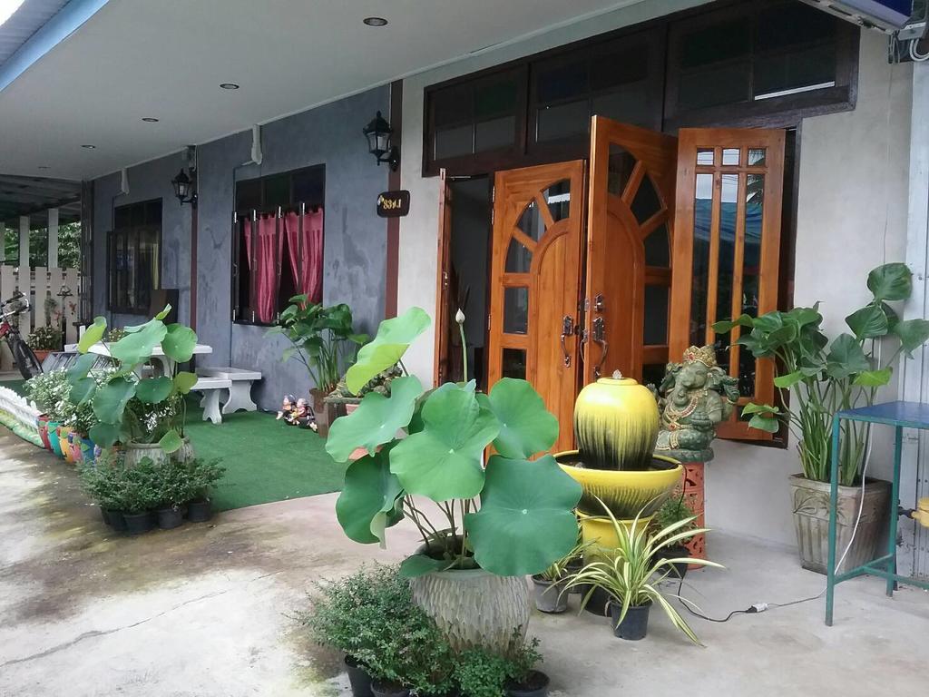 Sawang Guesthouse Ban Sawang Yai Экстерьер фото